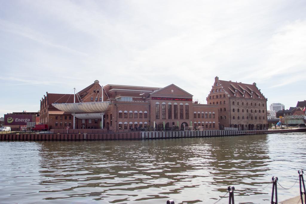 Mill Studio Apartments Gdańsk Buitenkant foto